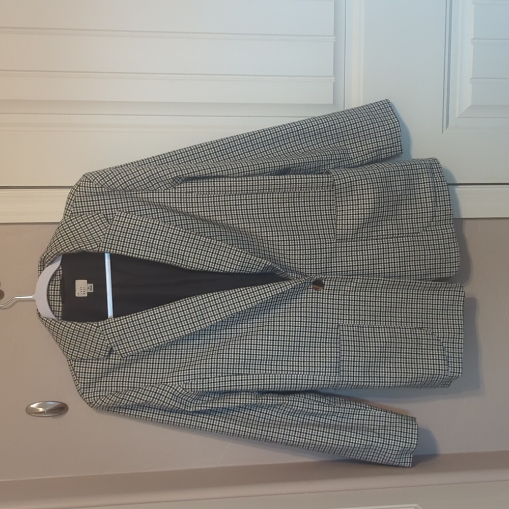 a new day Black and White Houndstooth Blazer